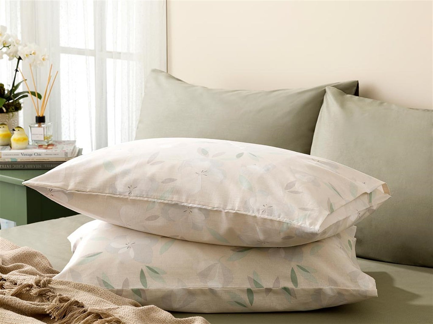 Magnare Aquarel 57 Tel / 144 Numărul de fir 2 set 50x70 cm Burgundia-gri
