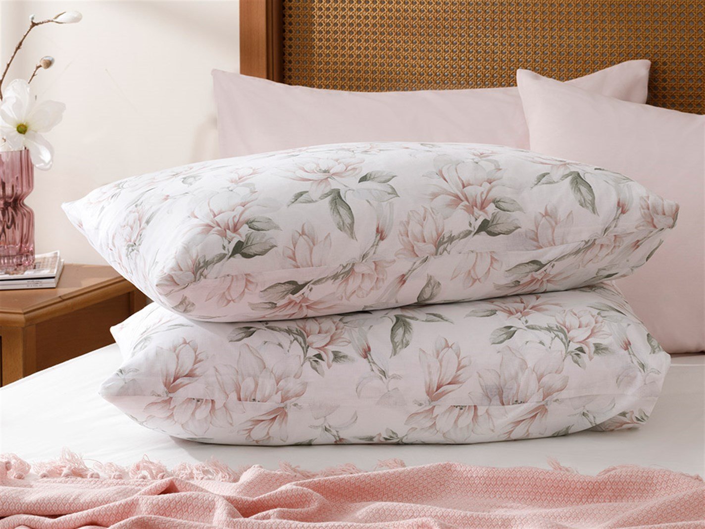 magnolie 57 Tel / 144 Numărul de fir 2 set 50x70 cm Roz