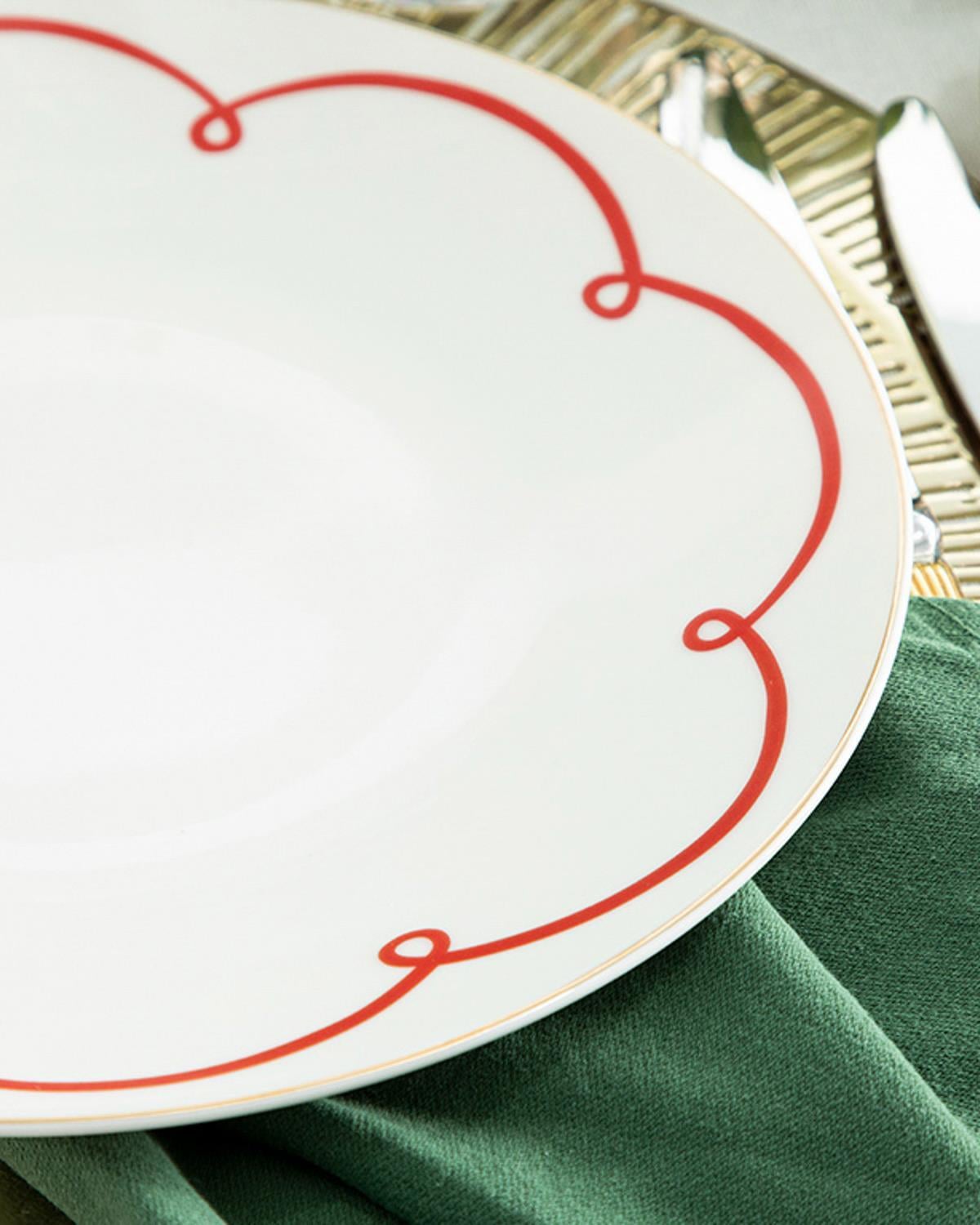 Modernity bone porcelain Service Plate 25 cm Red