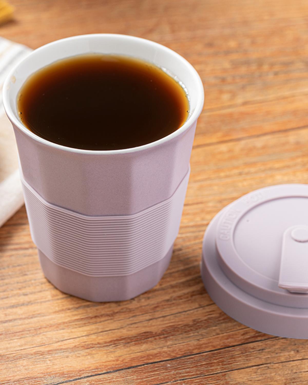 Molto New Bone China Silicone Lid Cup 325 ml Lilac.