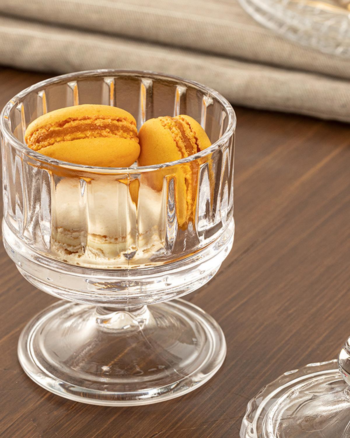 Patio Glass With Feet Cookie Jar 15x9 cm Transparent