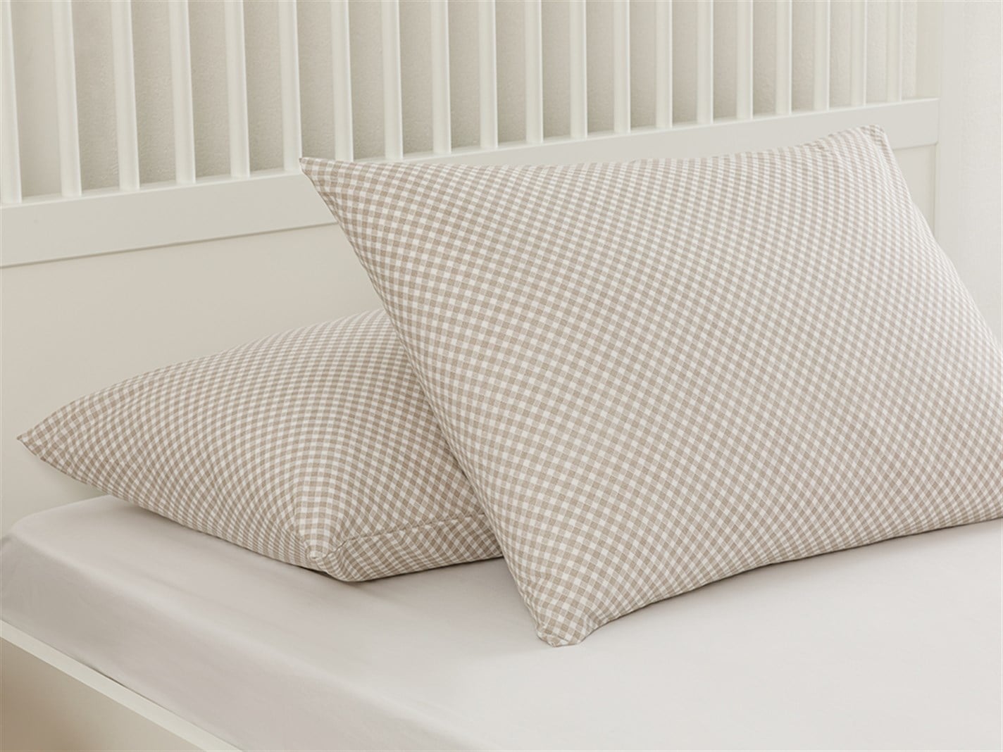 Pin Check 57 Tel / 144 Numărul de fir 2 set 50x70 cm Burgundia-gri