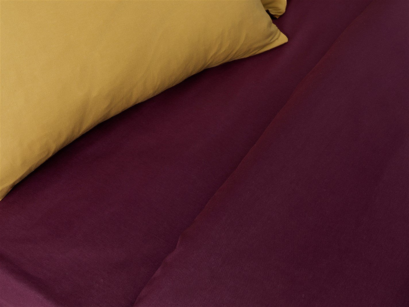 Plain 52 Tel / 132 Numărul de fir Persoană dublă 200x220 cm Muștar-Damson