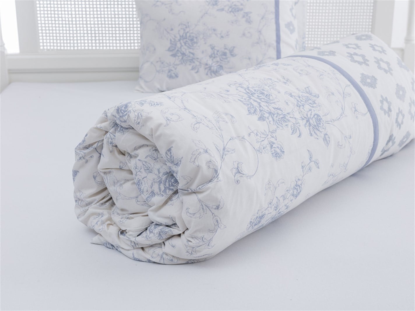 Rambler Rose  Pentru o persoana 160x220 cm Albastru