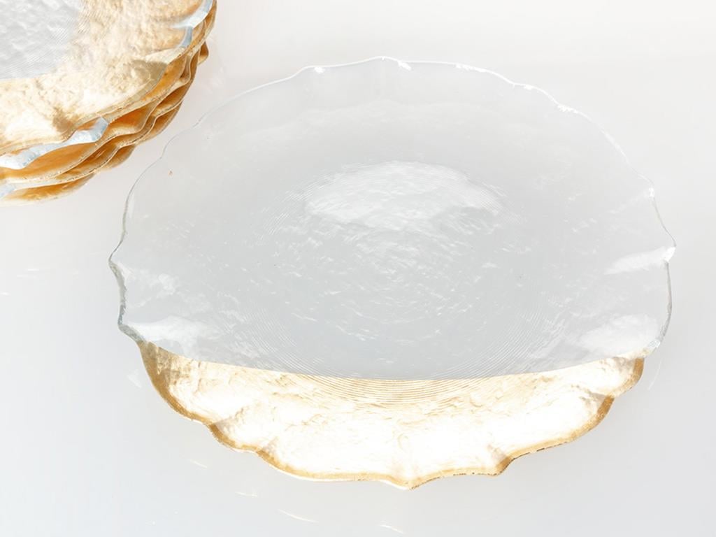 Queen Glass Service Plate 21 cm Gold