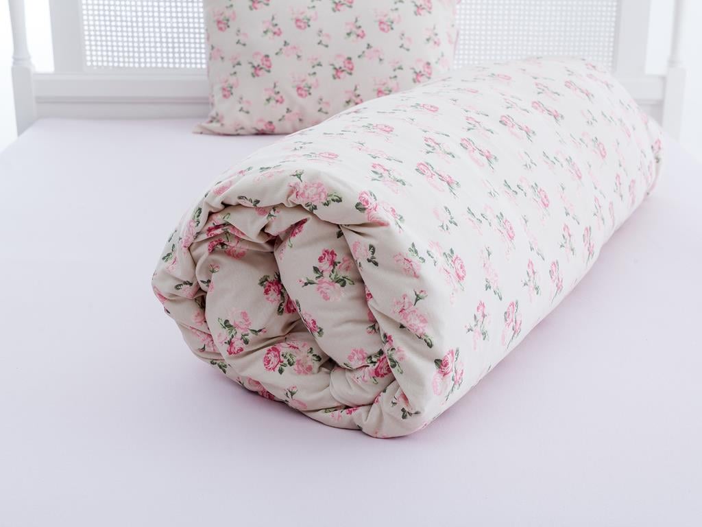 Rose romantism  Tricot For One Person  SET LENJERIE DE PAT 160x220 cm Roz Deschis