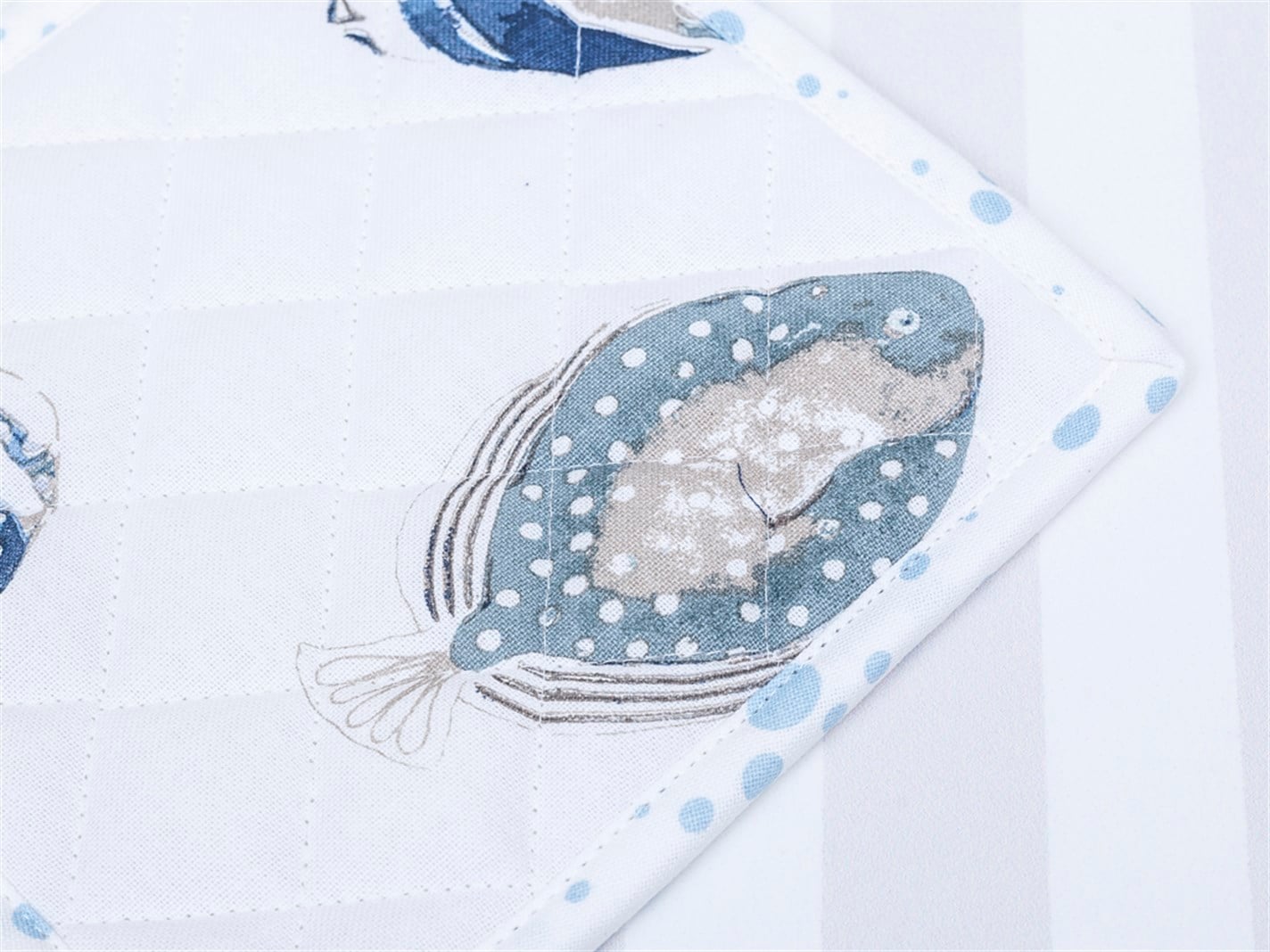 Sardina Tipărit  20x20 cm Alb-navyblue