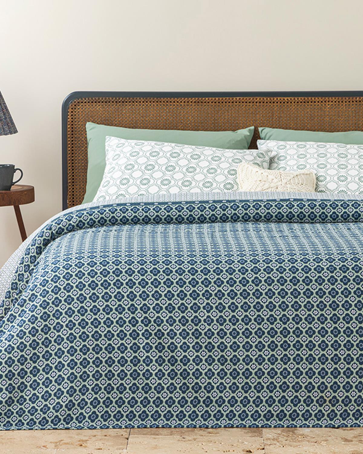 Set pătură subțire cu fețe de pernă, pentru două persoane, Daisy Cell, bumbac, 200x220 cm, bleumarin