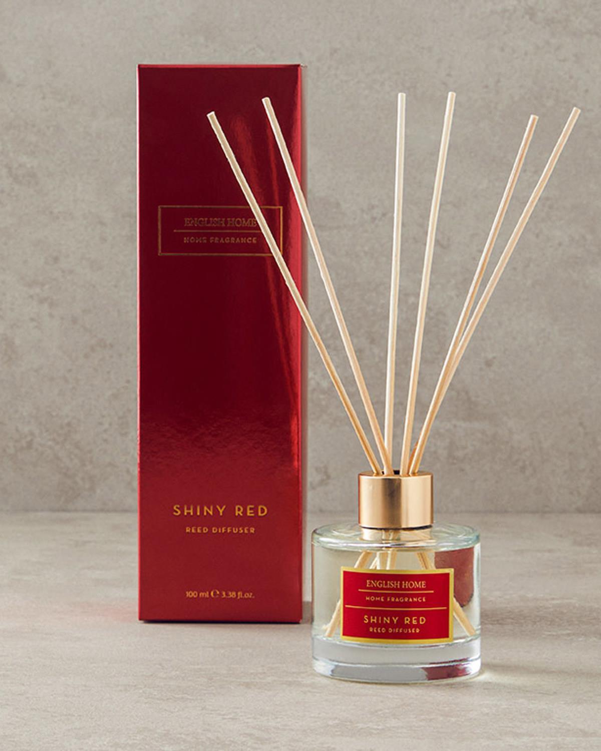 Shiny Red Parfum De Cameră Cu Bețișoare 100 ml auriu