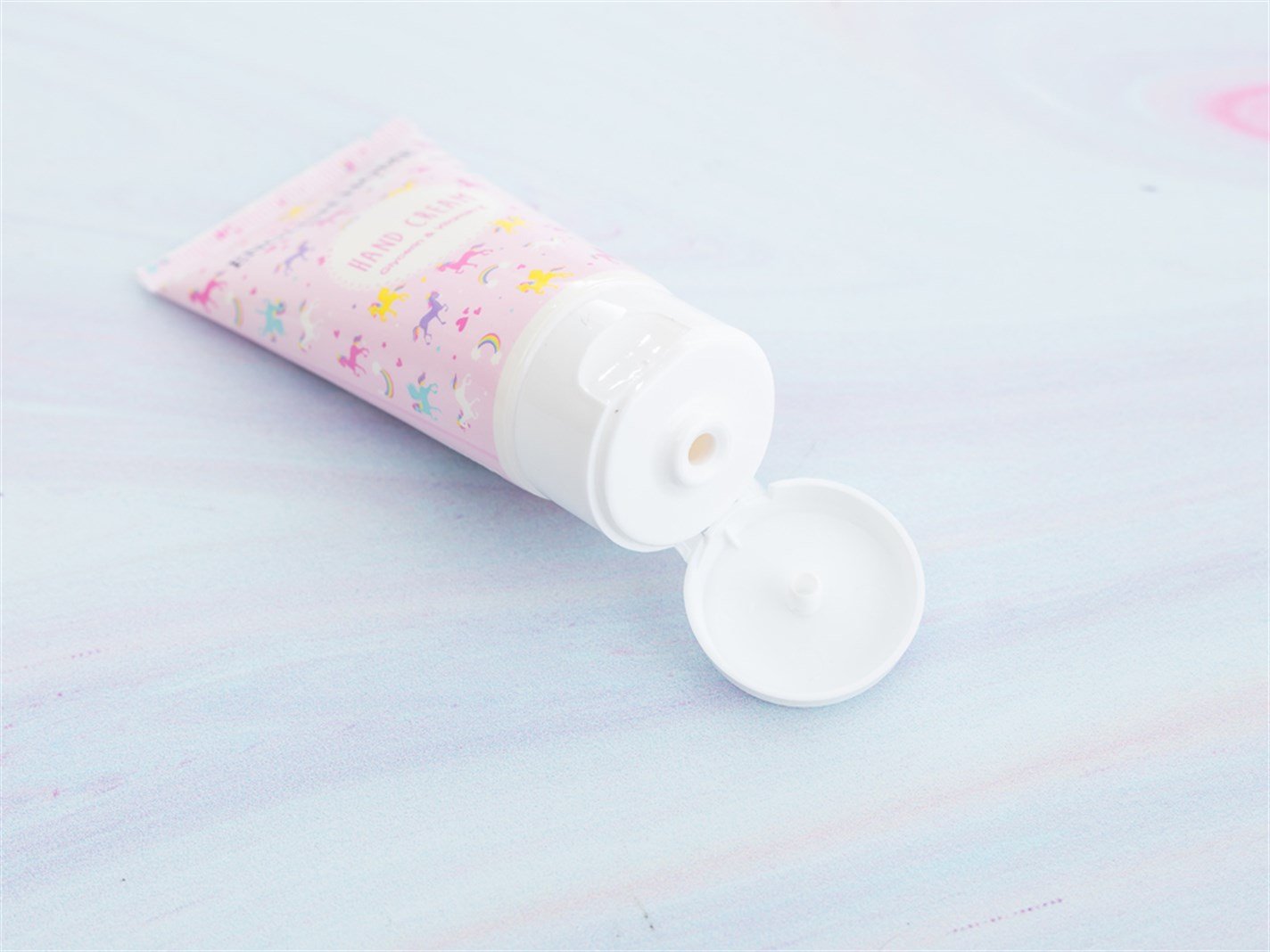 Unicorn Cosmetic Căpșună 50 ml. Roz