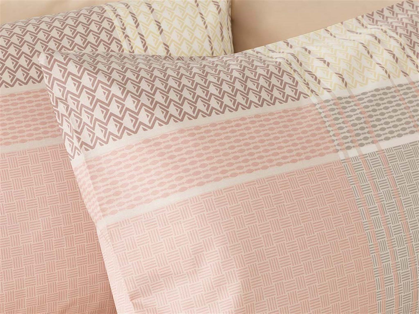 Verificare urbană 57 Tel / 144 Numărul de fir 2 set 50x70 cm Roz