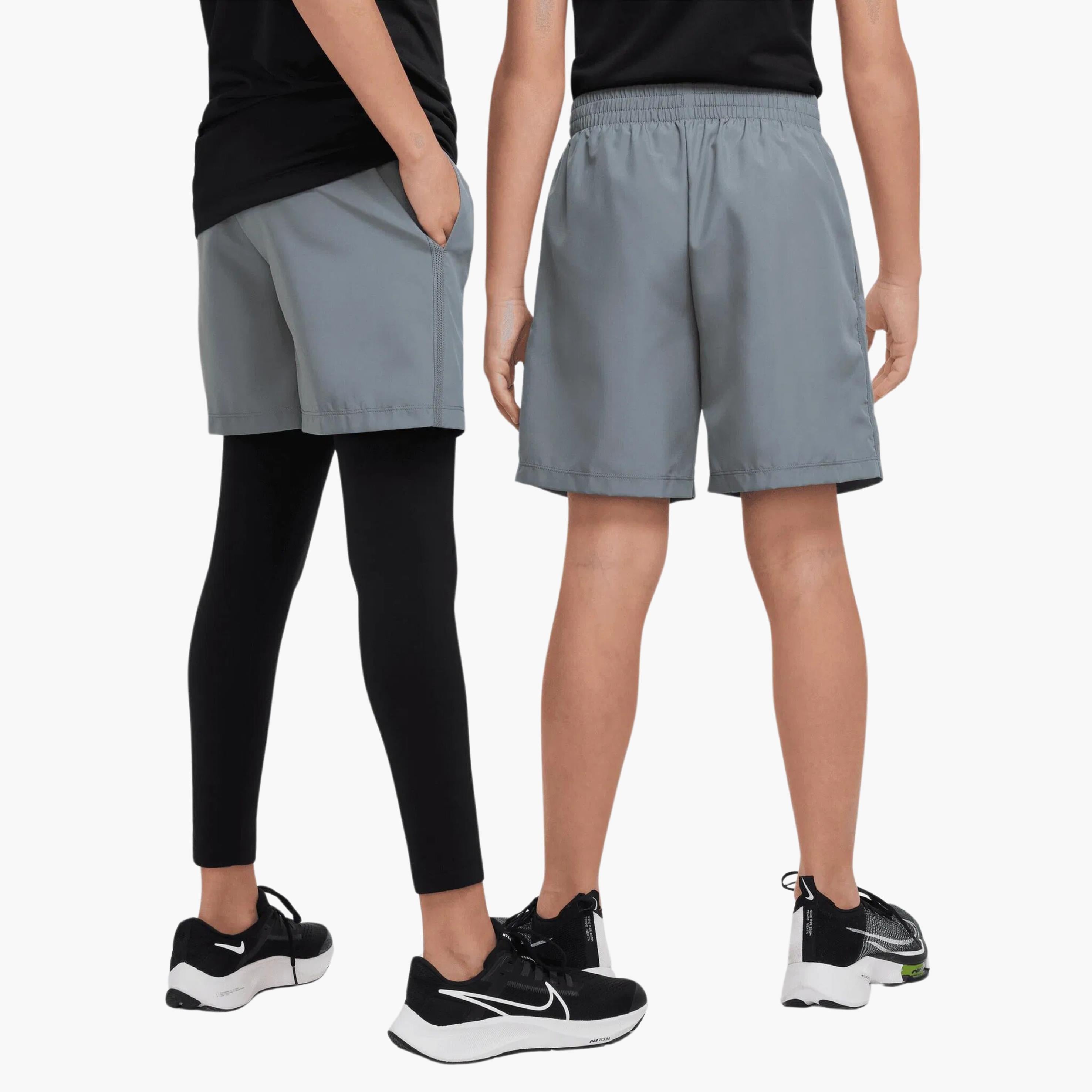 Nike Multi Dri-FIT Genç Çocuk Antrenman Şortu