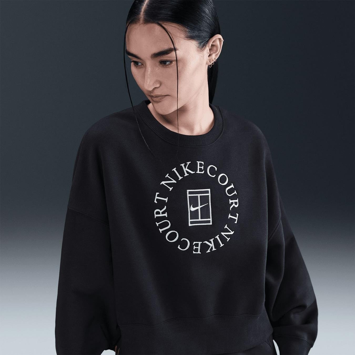  NikeCourt Heritage Phoenix Fleece Kadın Sweatshirt-Siyah
