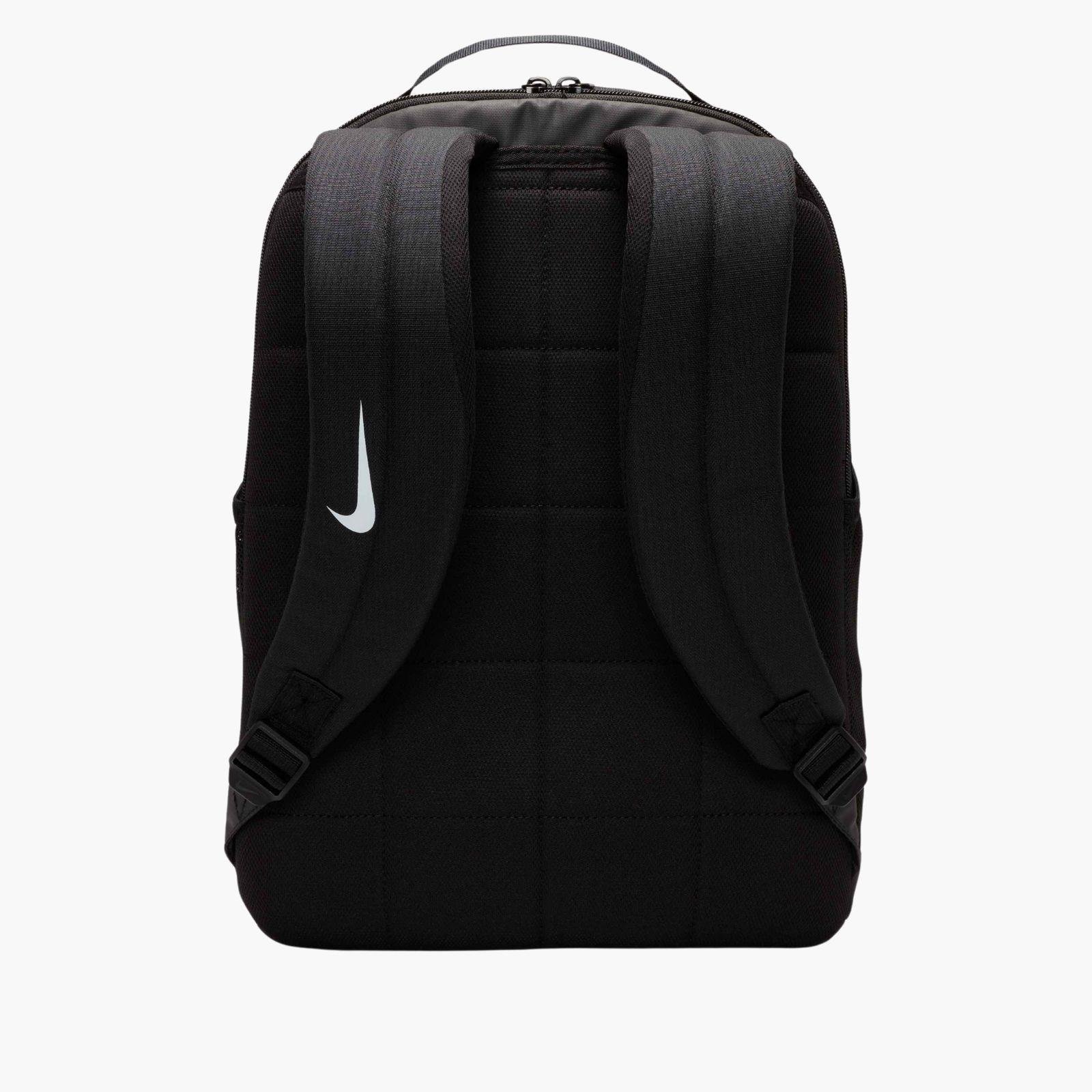Nike Brasilia Çocuk Sırt Çantası 18 L