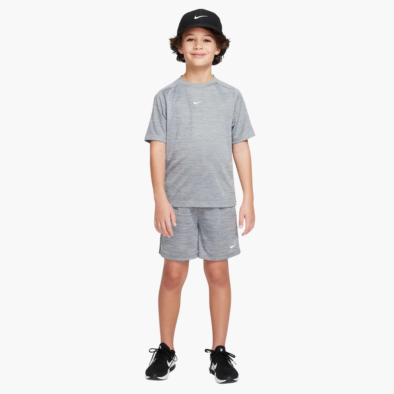 Nike Dri-FIT Multi Genç Çocuk Tişört