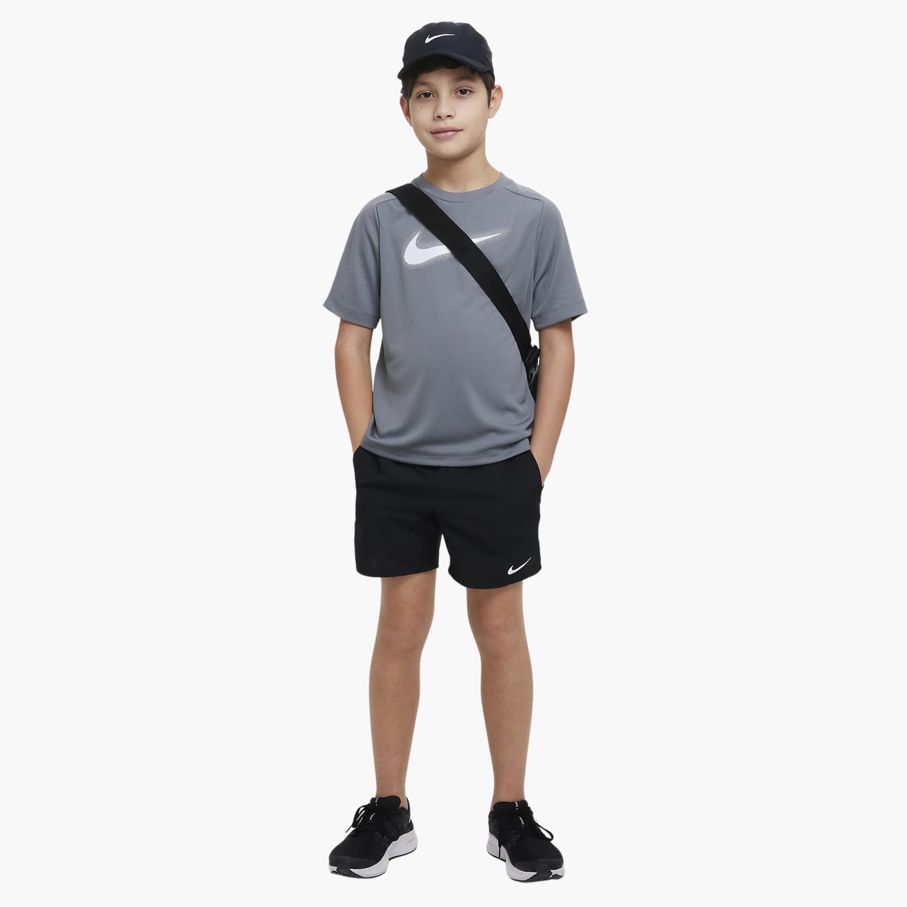 Nike Dri-Fit Multi Unisex Genç Çocuk T-Shirt