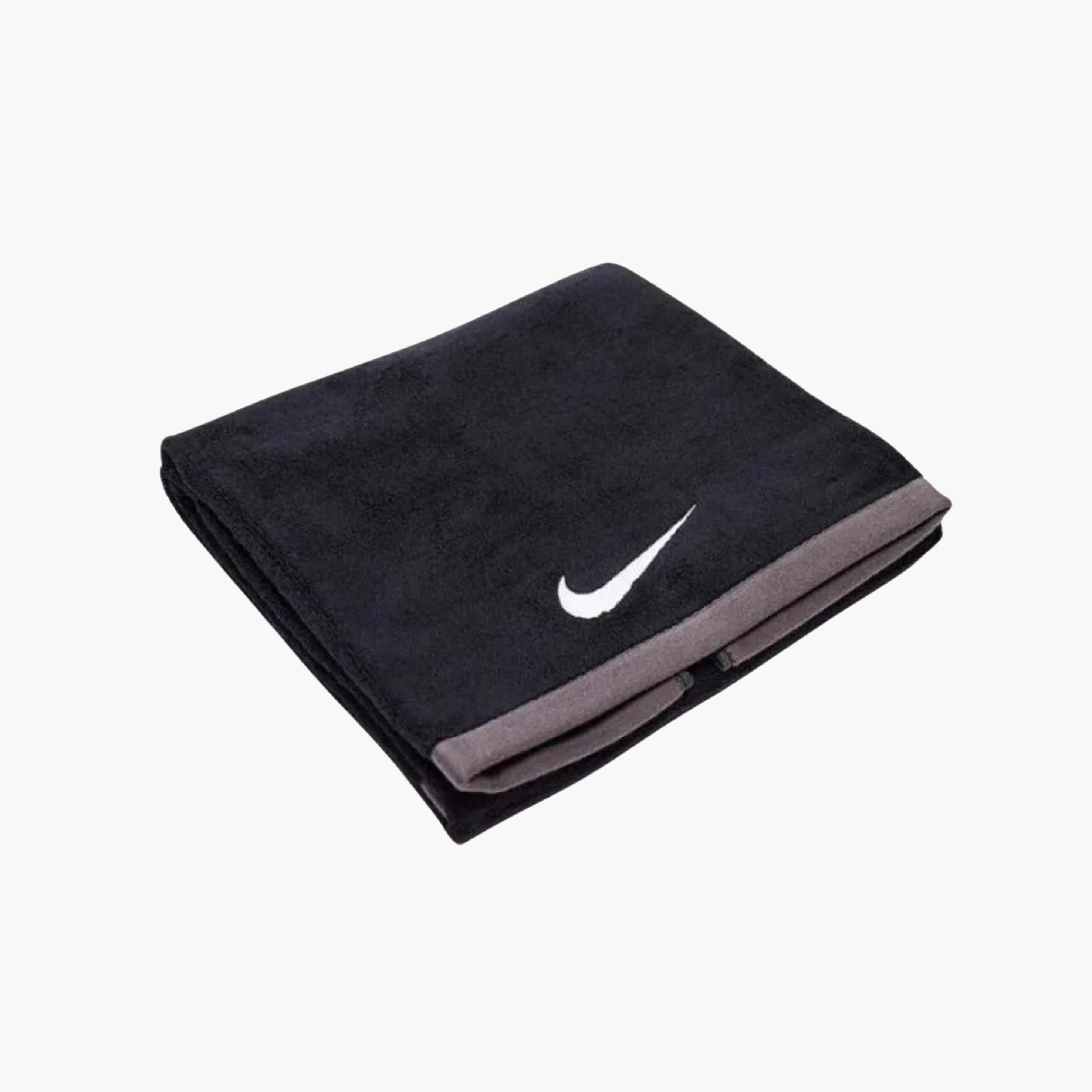 Nike Fundamental Havlu