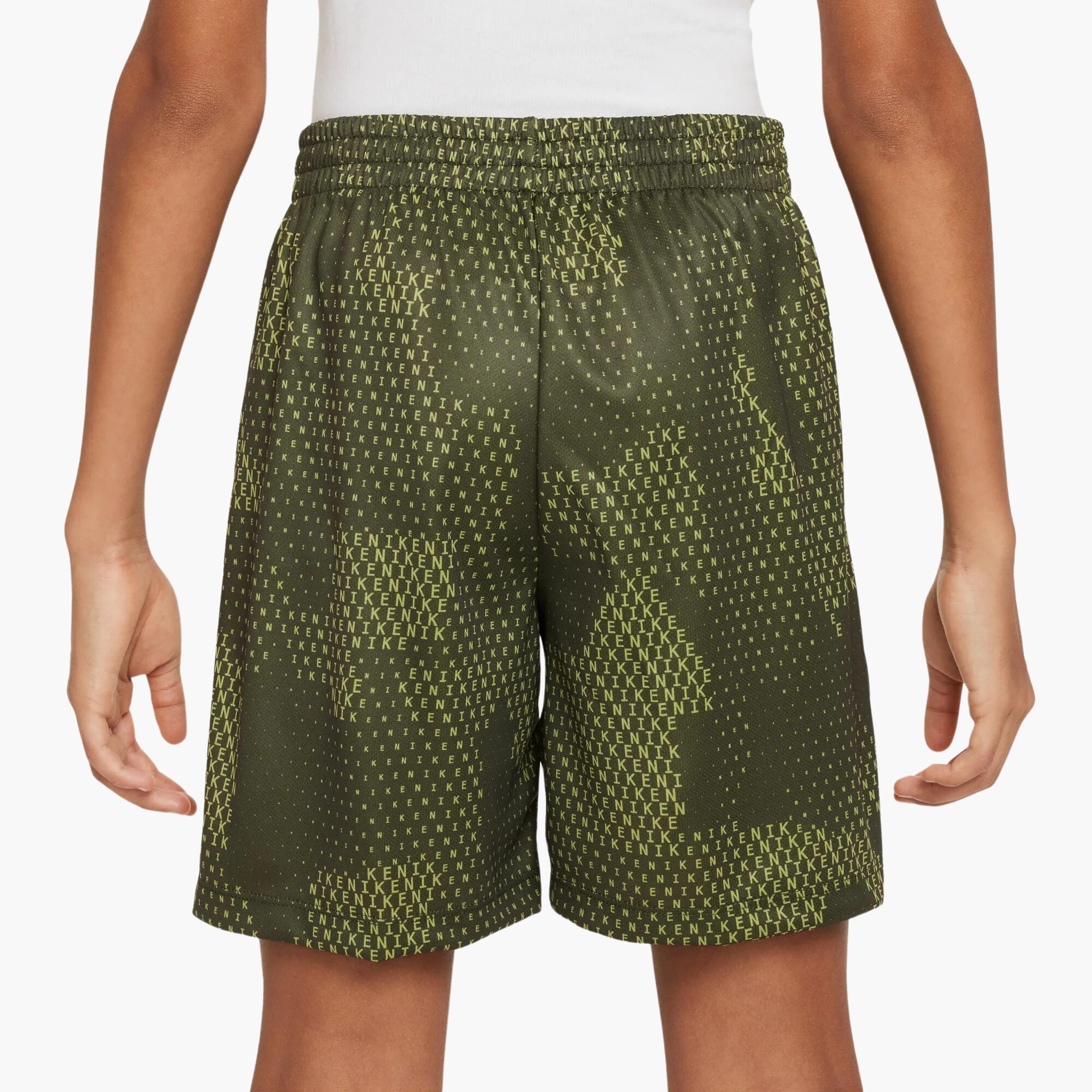Nike Multi Dri-FIT Erkek Genç Çocuk Şortu