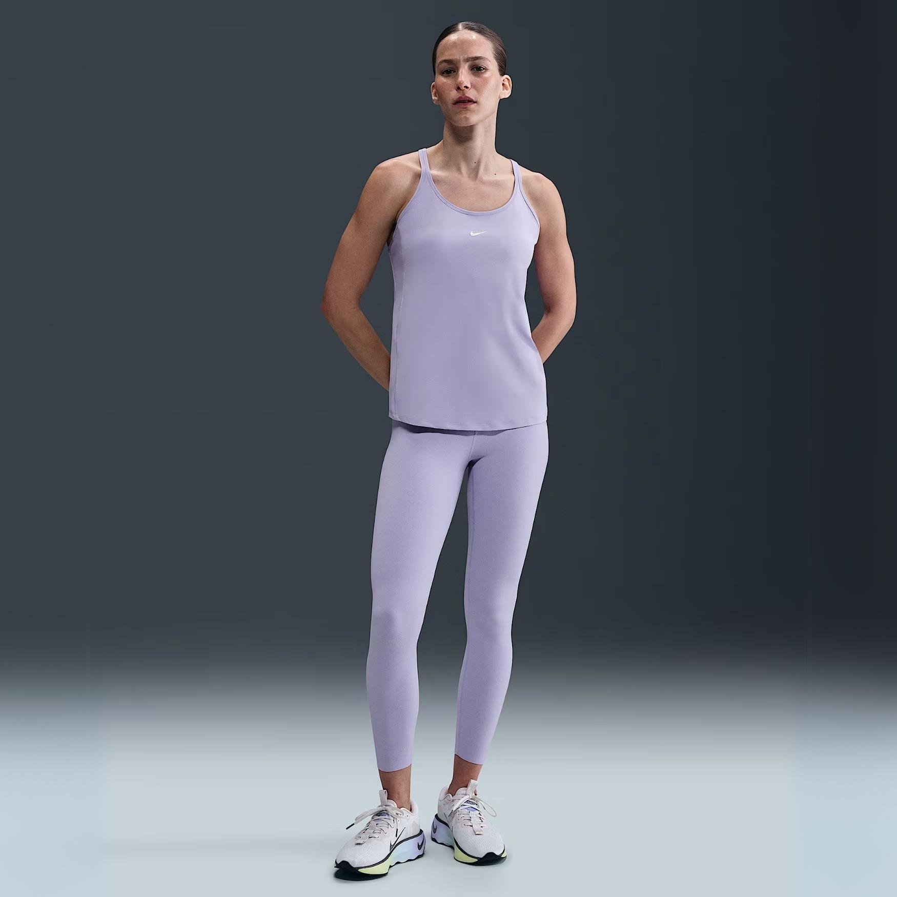 Nike One Classic Dri-FIT İnce Askılı Spor Atleti - Lila