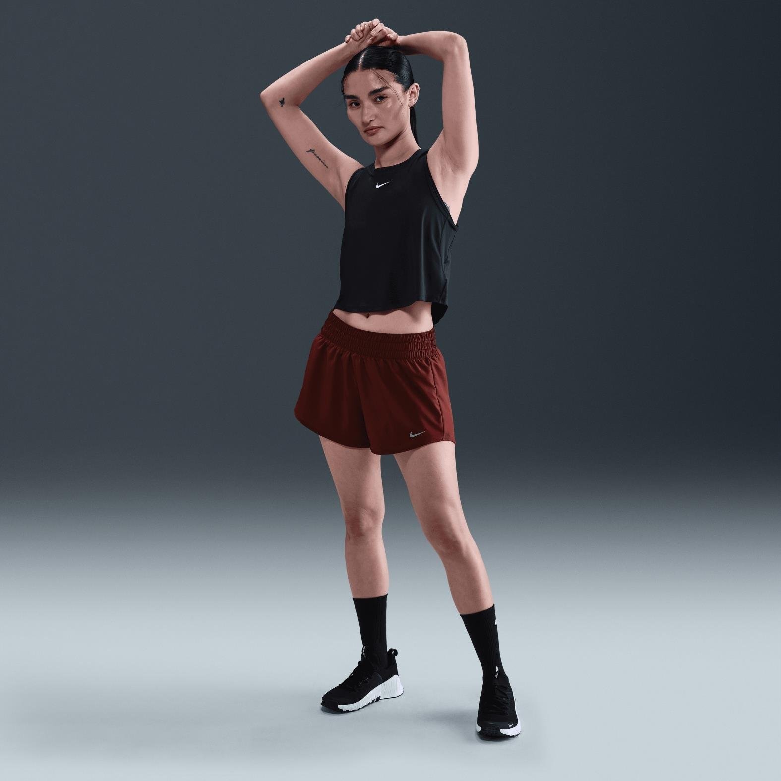 Nike One Classic Dri-Fit Kadın Crop Atleti