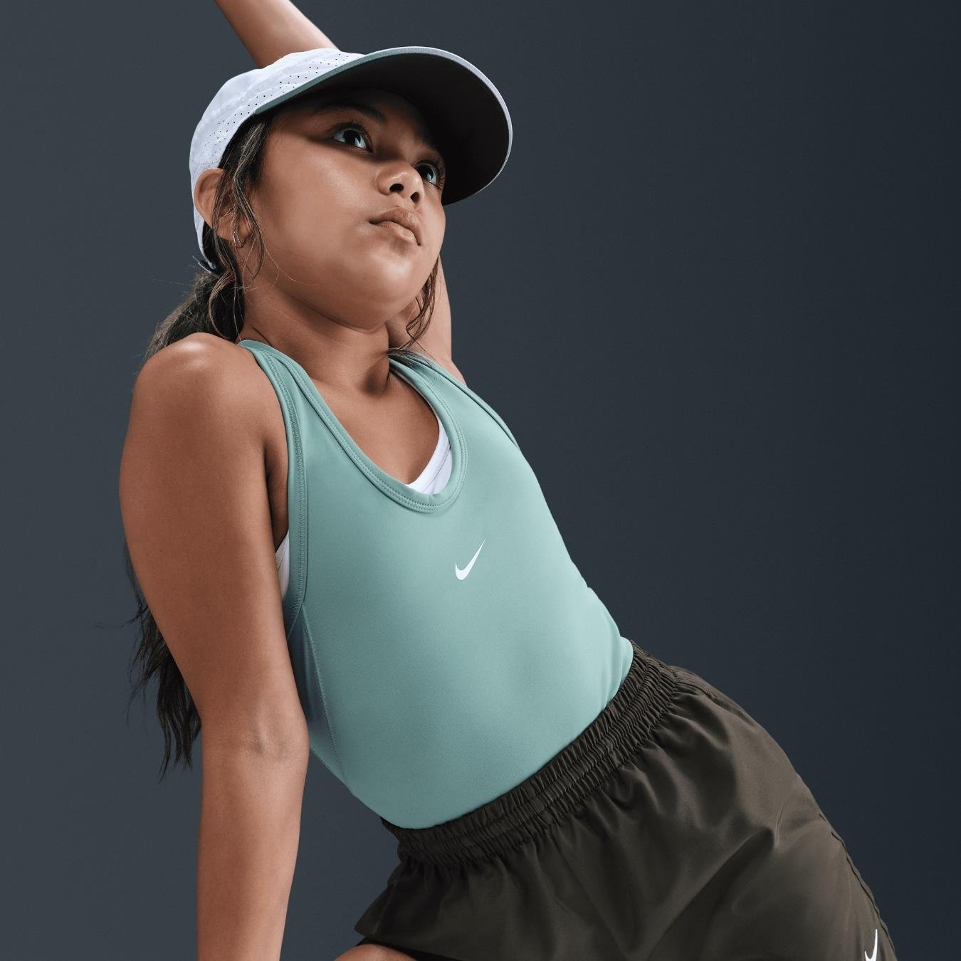 Nike One Fitted Dri-FIT Genç Kız Atleti