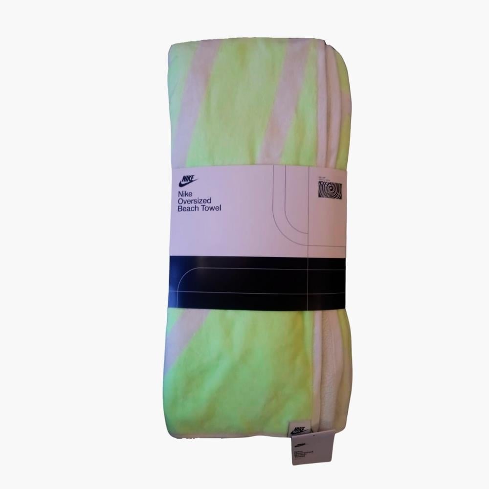 Nike Oversized Plaj Havlusu - Yeşil