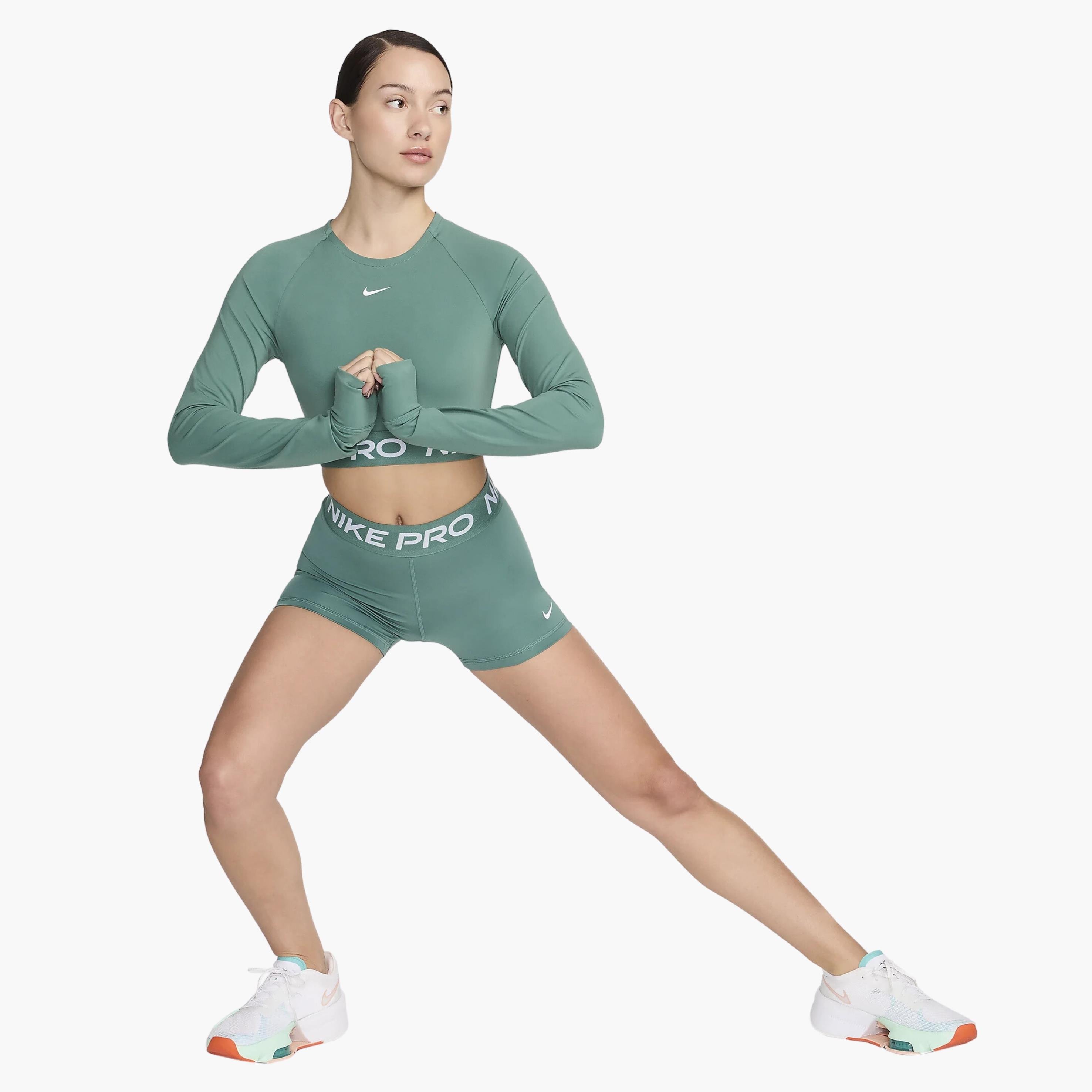 Nike Pro 365 8 cm Şort