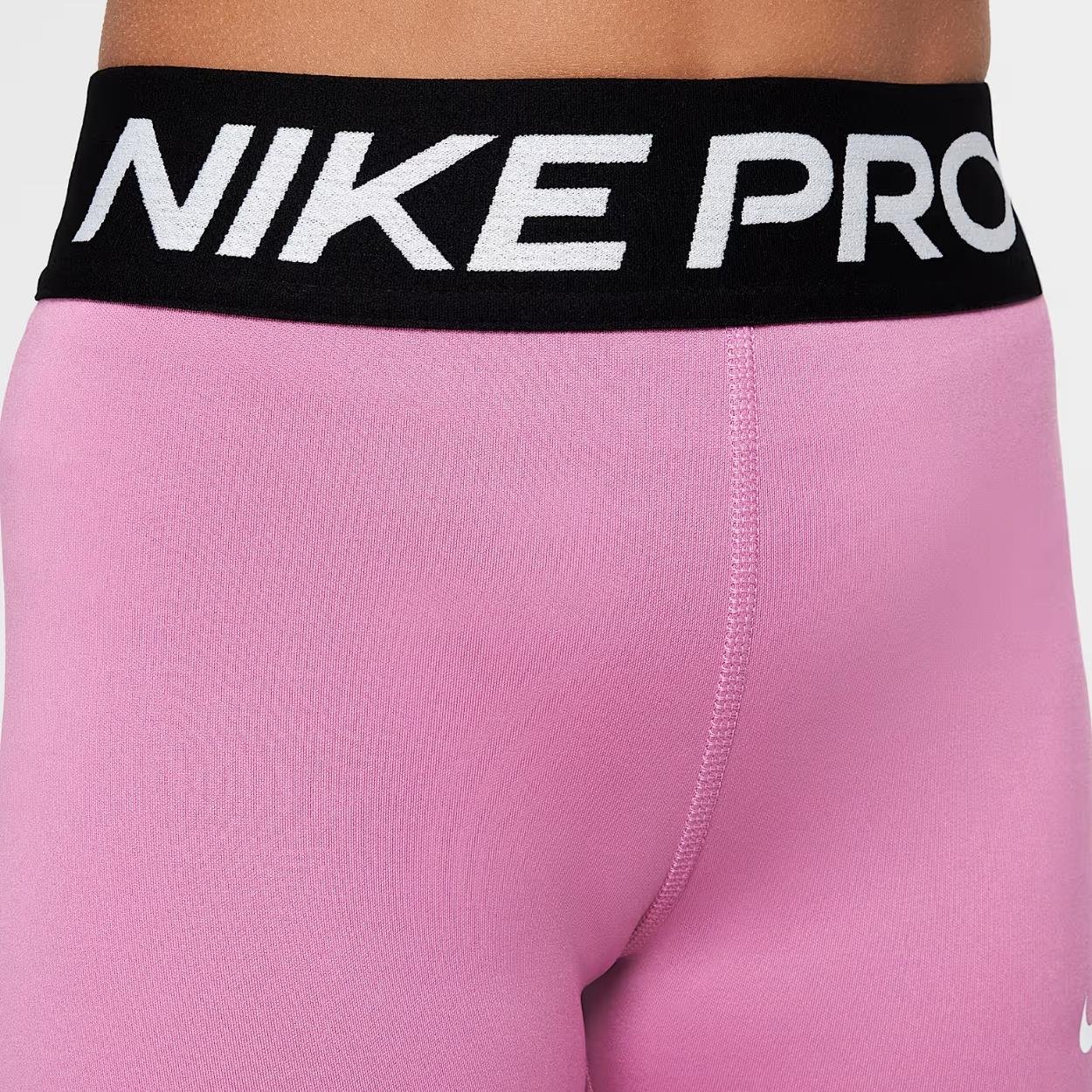 Nike Pro Dri-FIT 3'ü 1 Arada 8 cm Genç Kız Şortu - Açık Pembe