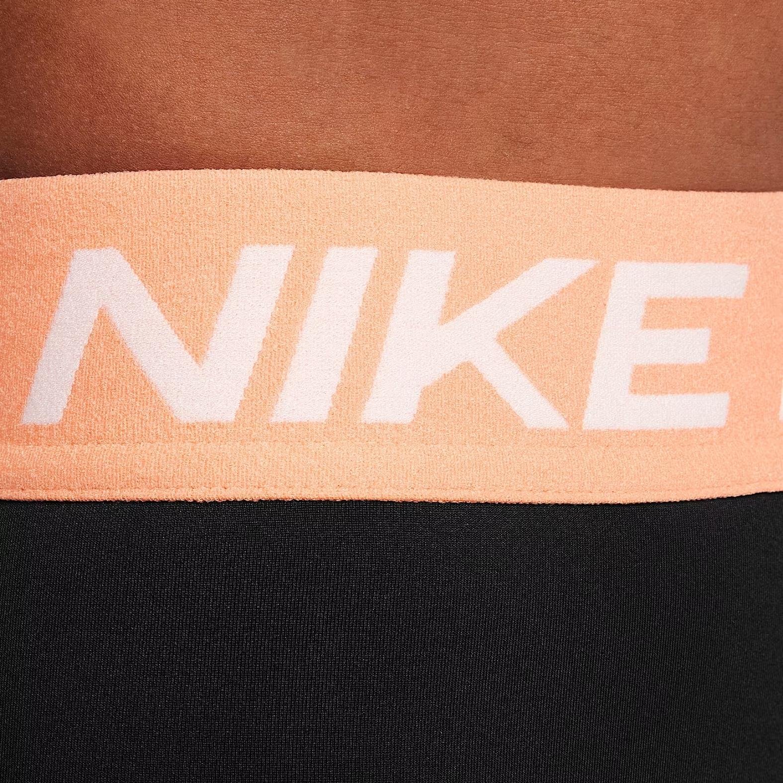 Nike Pro Dri-FIT 3'ü 1 Arada 8 cm Genç Kız Şortu - Siyah