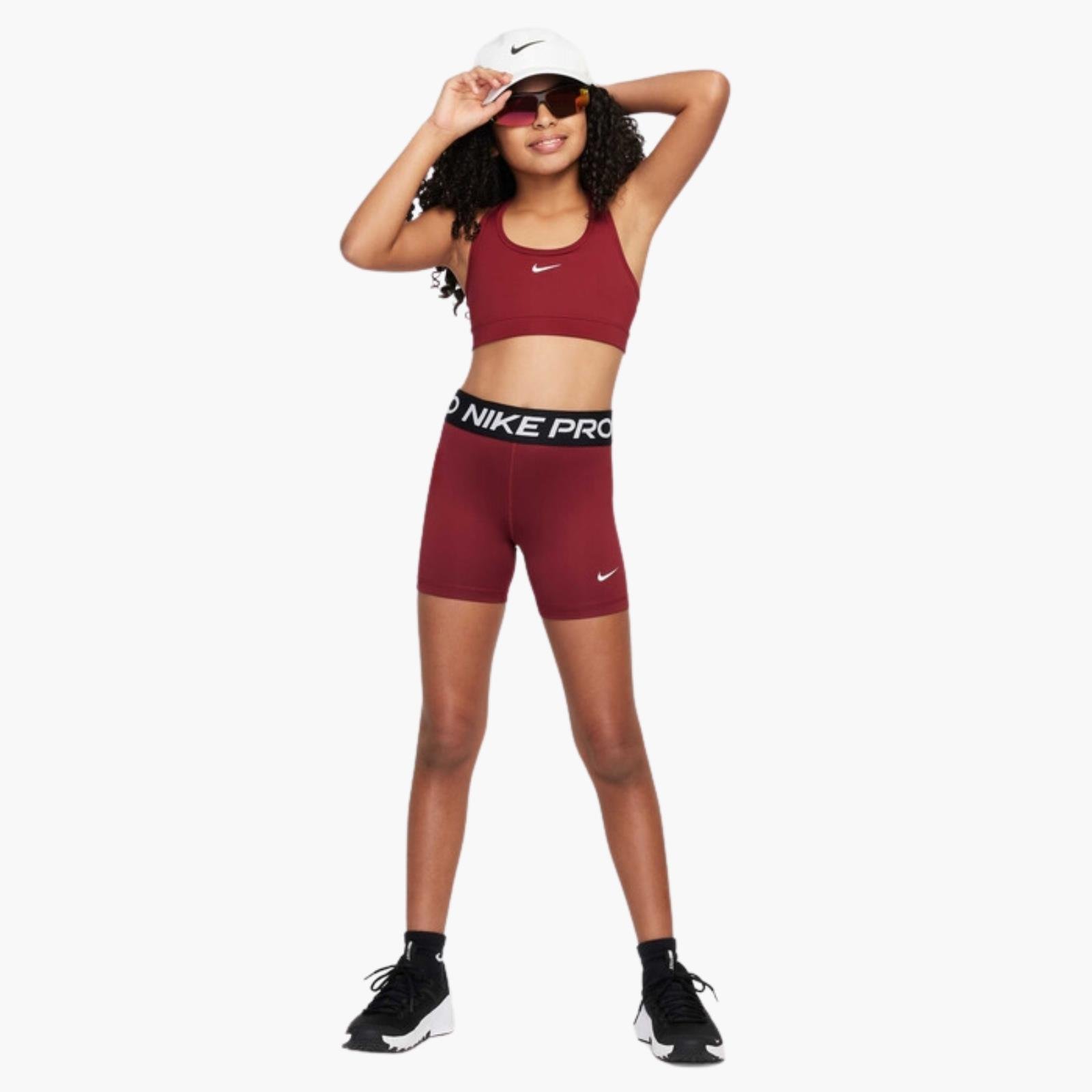 Nike PRO Dri-FIT 3'ü 1 Arada 8 cm Genç Kız Şortu