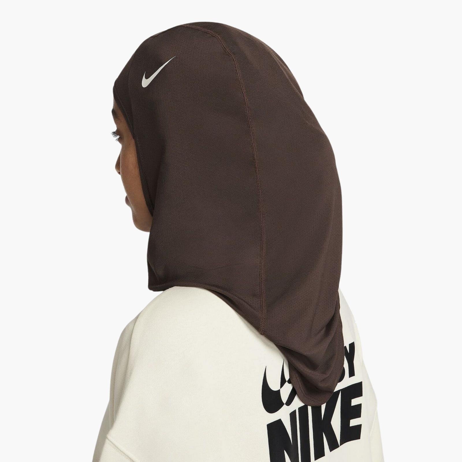 Nike Pro Hijab 2.0 Kadın Sporcu Başörtüsü - Kahverengi