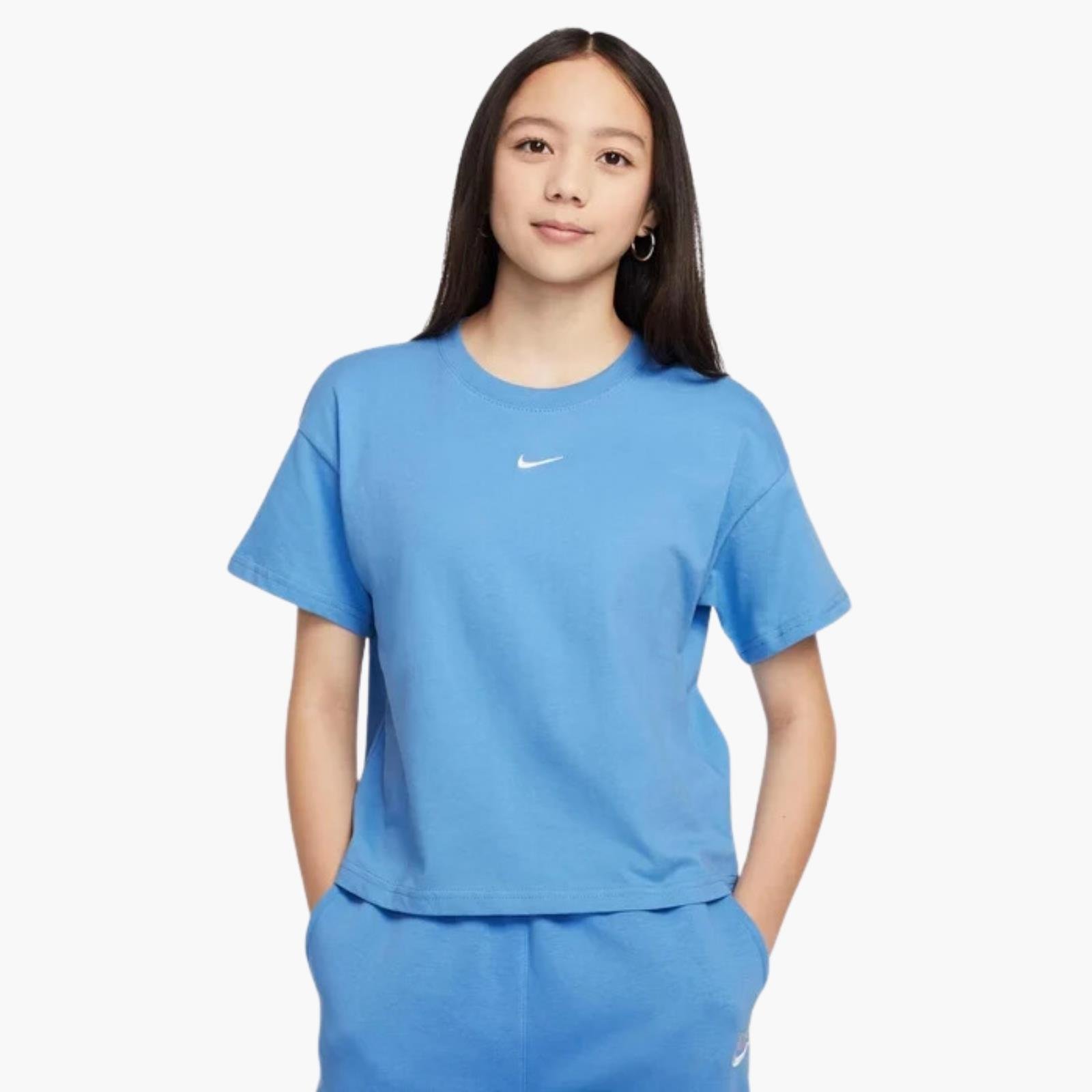 Nike Sportswear Essentials Genç Kız T-Shirt
