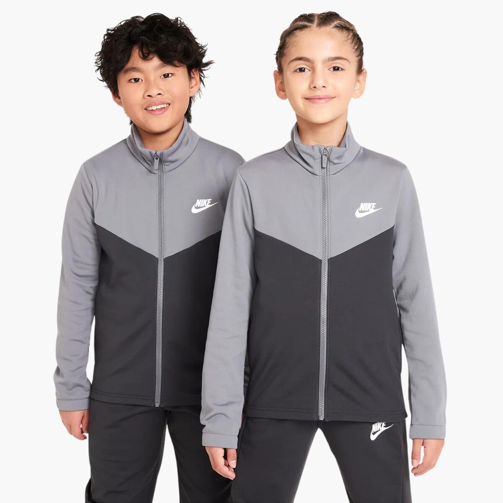 Nike Sportswear Genç Çocuk Eşofman Takımı