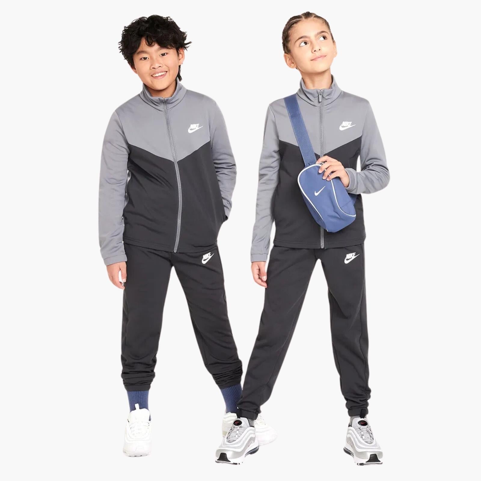 Nike Sportswear Genç Çocuk Eşofman Takımı