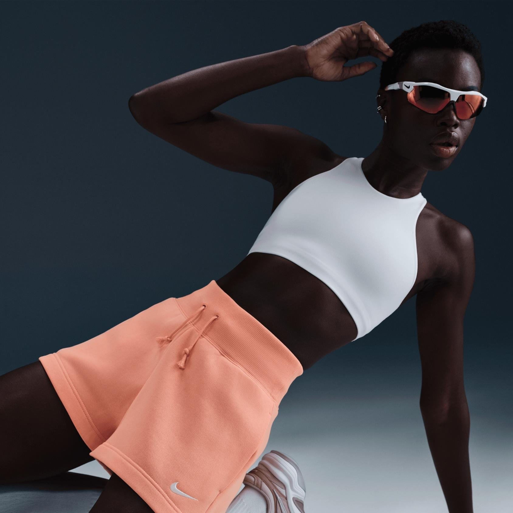 Nike Sportswear Phoenix Fleece Yüksel Belli Bol Şort - Somon