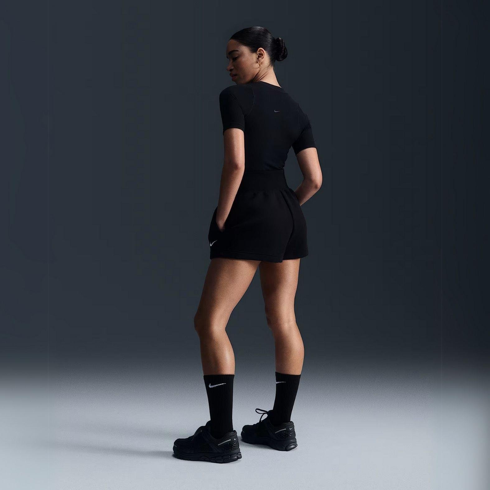 Nike Sportswear Phoenix Fleece Yüksel Belli Bol Şort 