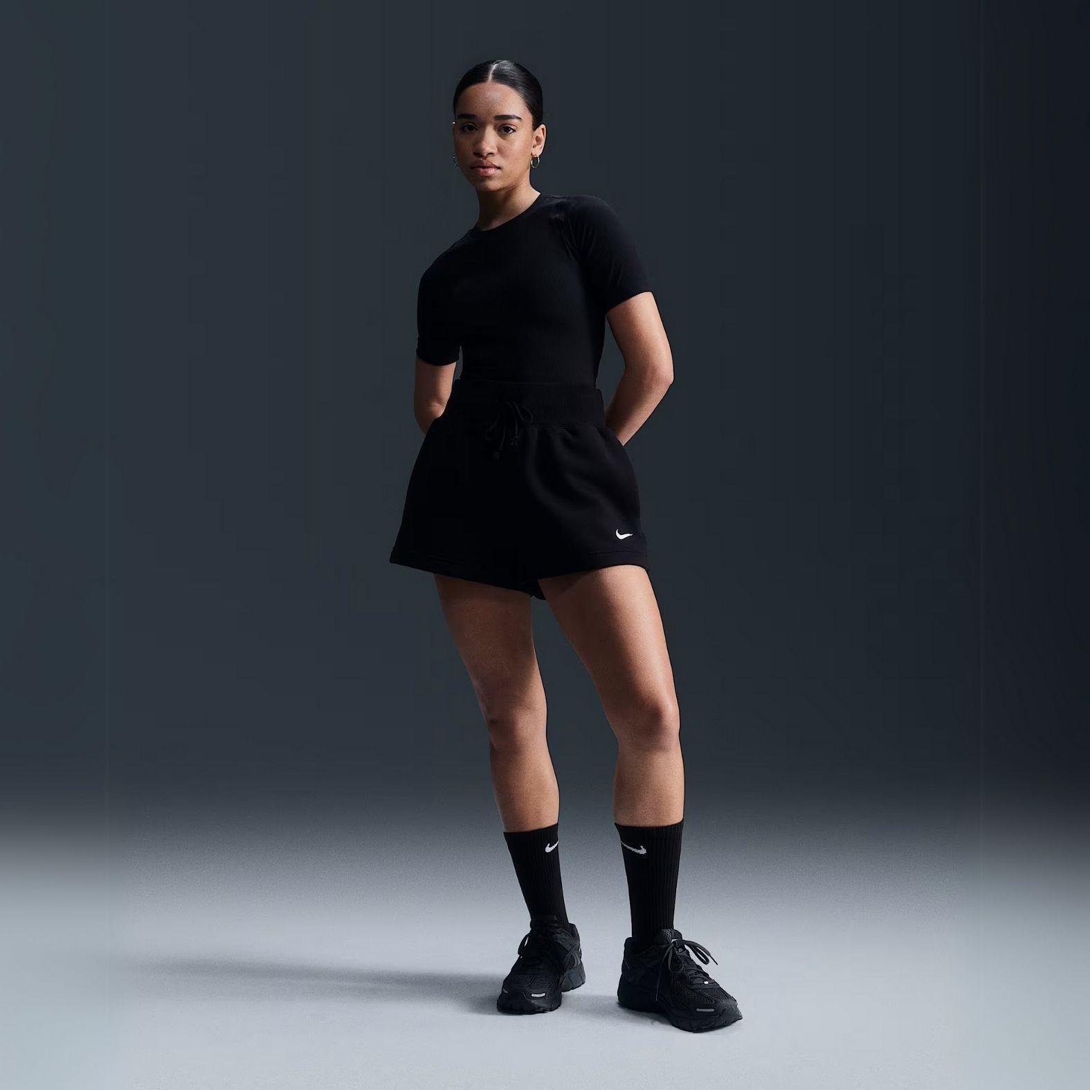 Nike Sportswear Phoenix Fleece Yüksel Belli Bol Şort 