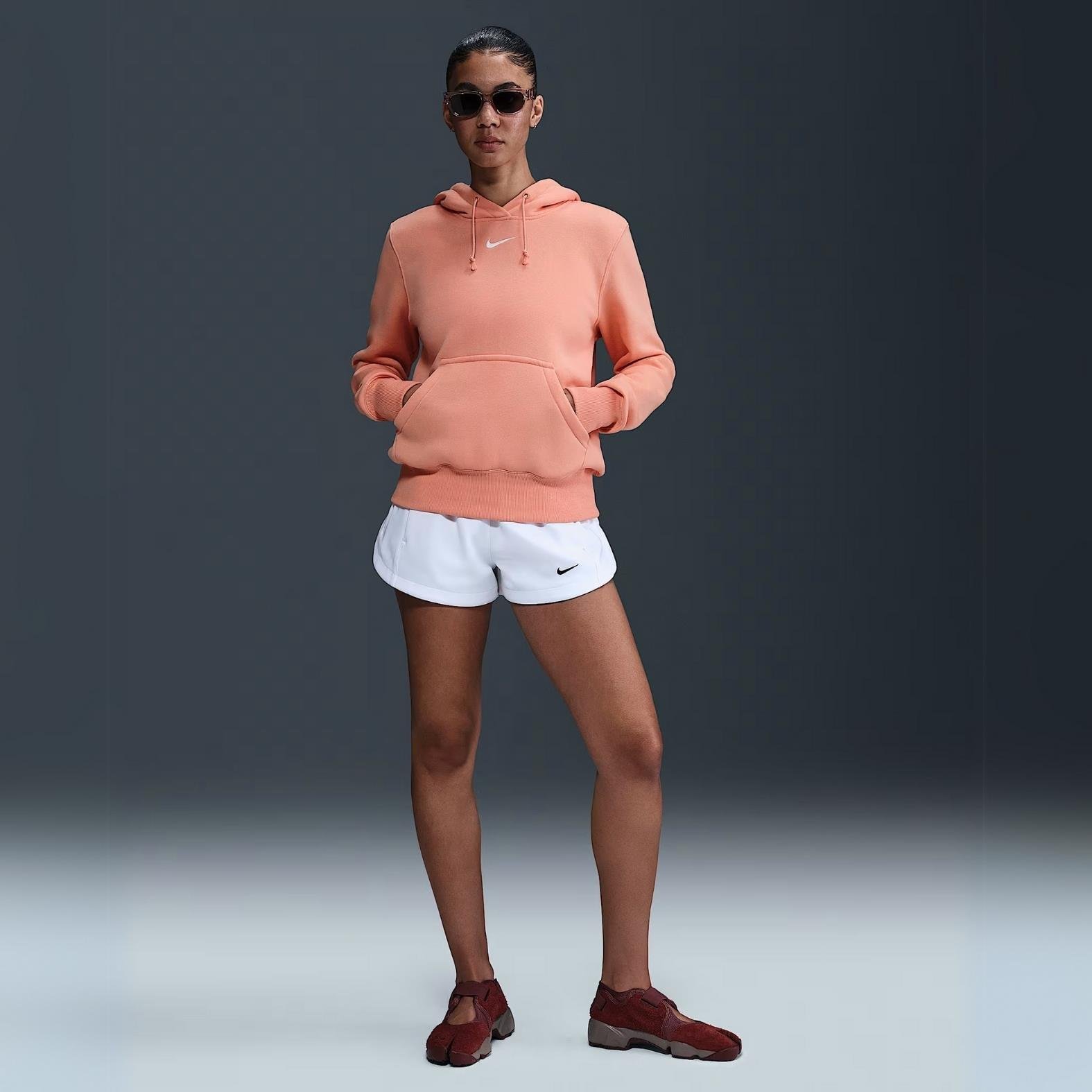 Nike Sportswear Phoenix Polar Kapşonlu Sweatshirt