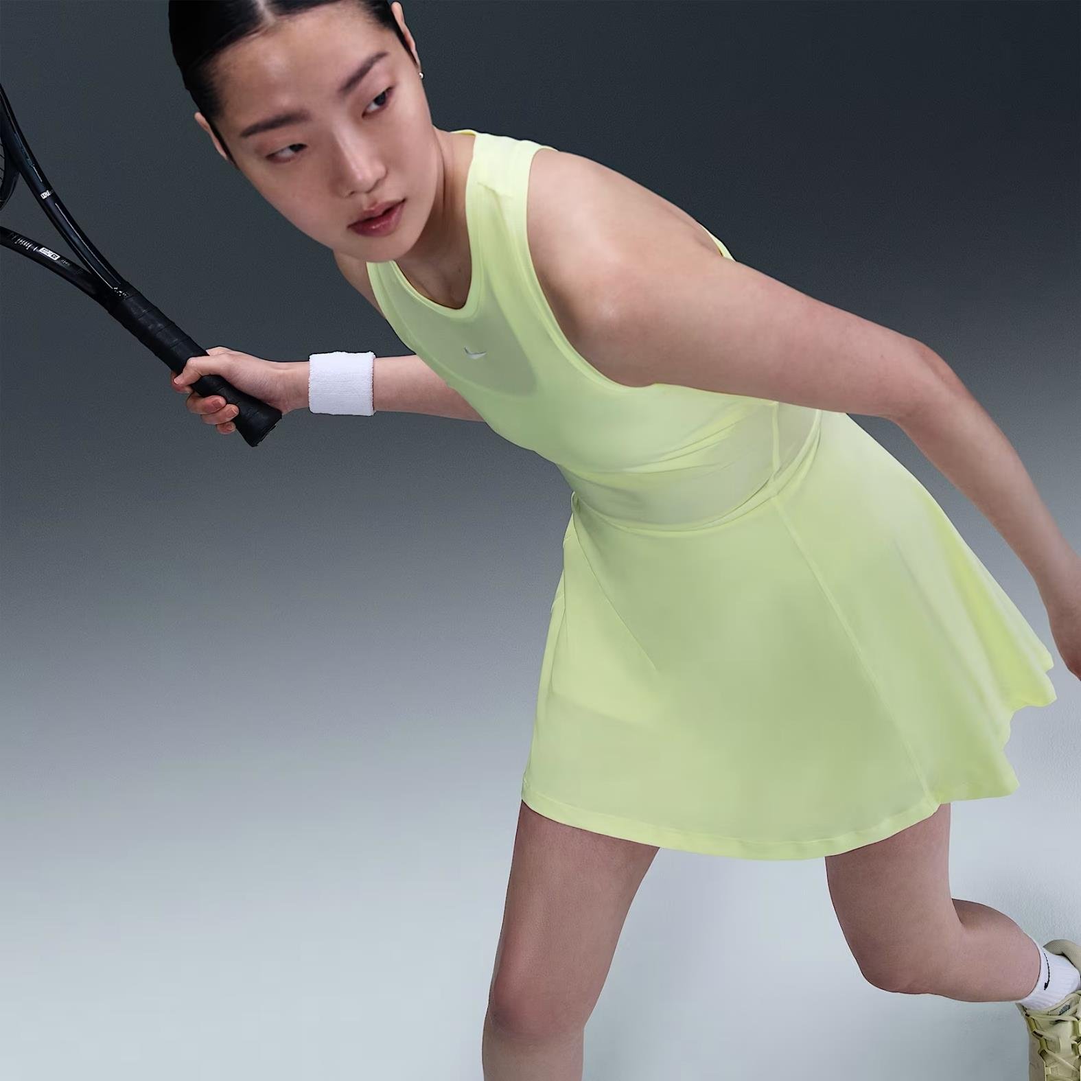 Nike Victory Dri-FIT Kadın Tenis Elbisesi - Açık Yeşil