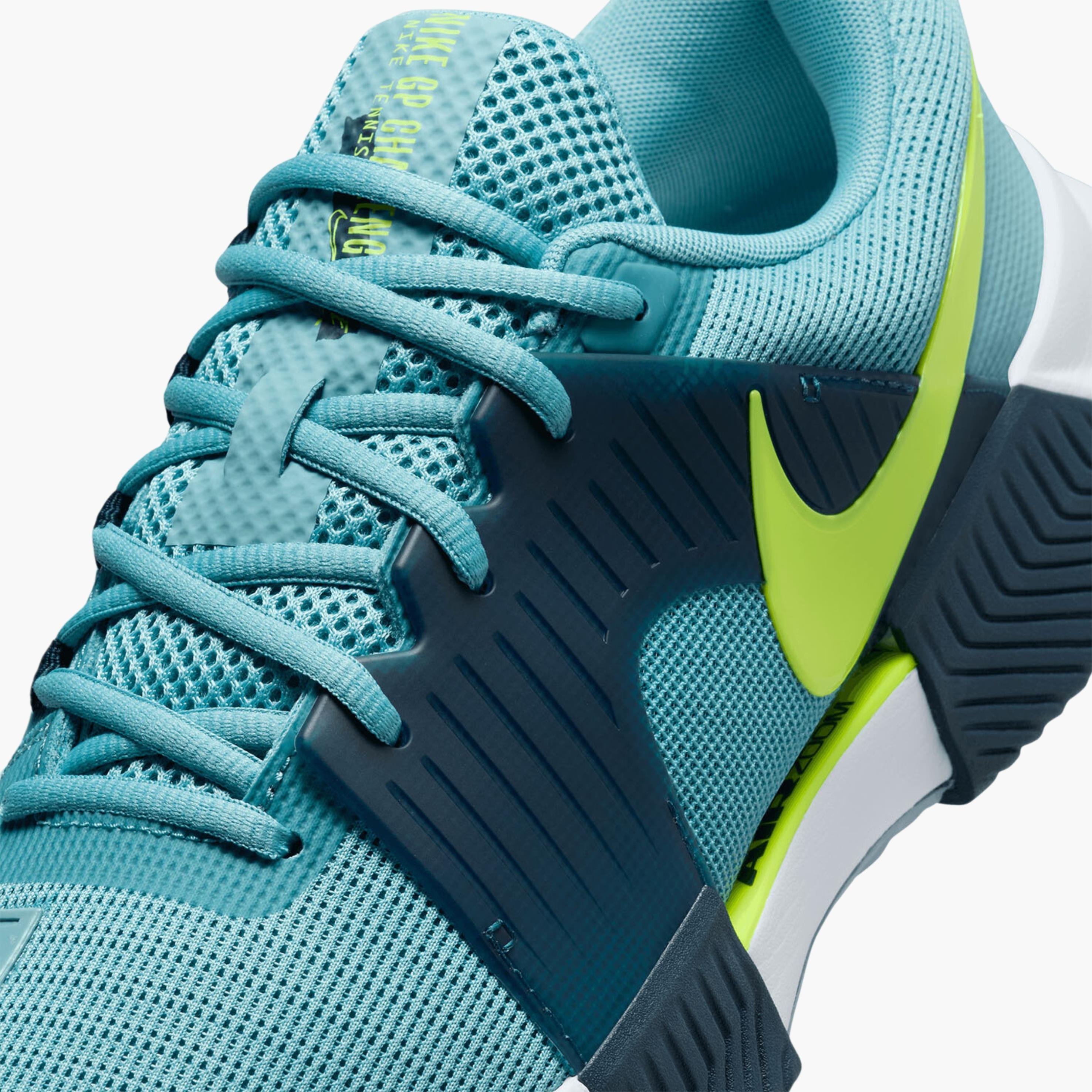 Nike Zoom GP Challenge 1 Toprak Kort Tenis Ayakkabısı