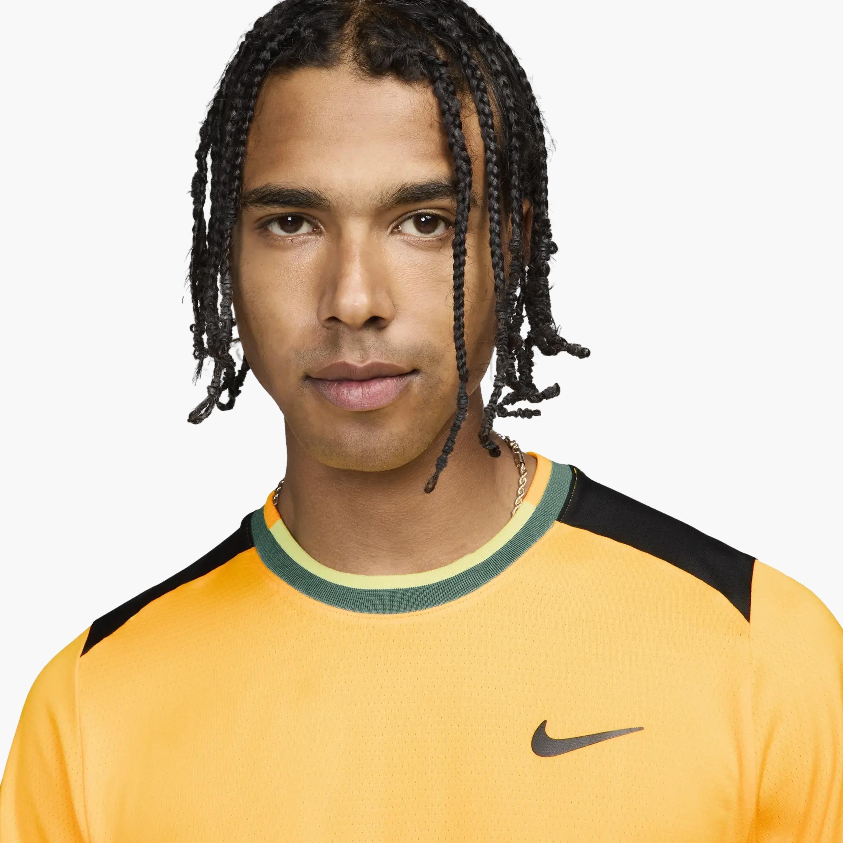 NikeCourt Advantage Dri-FIT T-Shirt