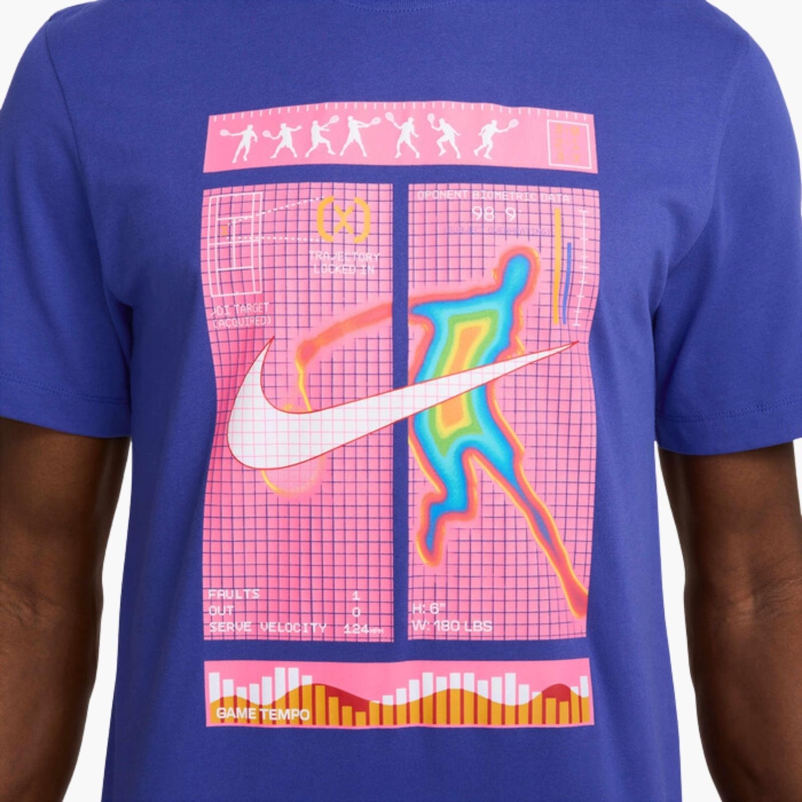 NikeCourt Dri-FIT Grafik Baskı Tenis T-Shirt - Lacivert / Mor