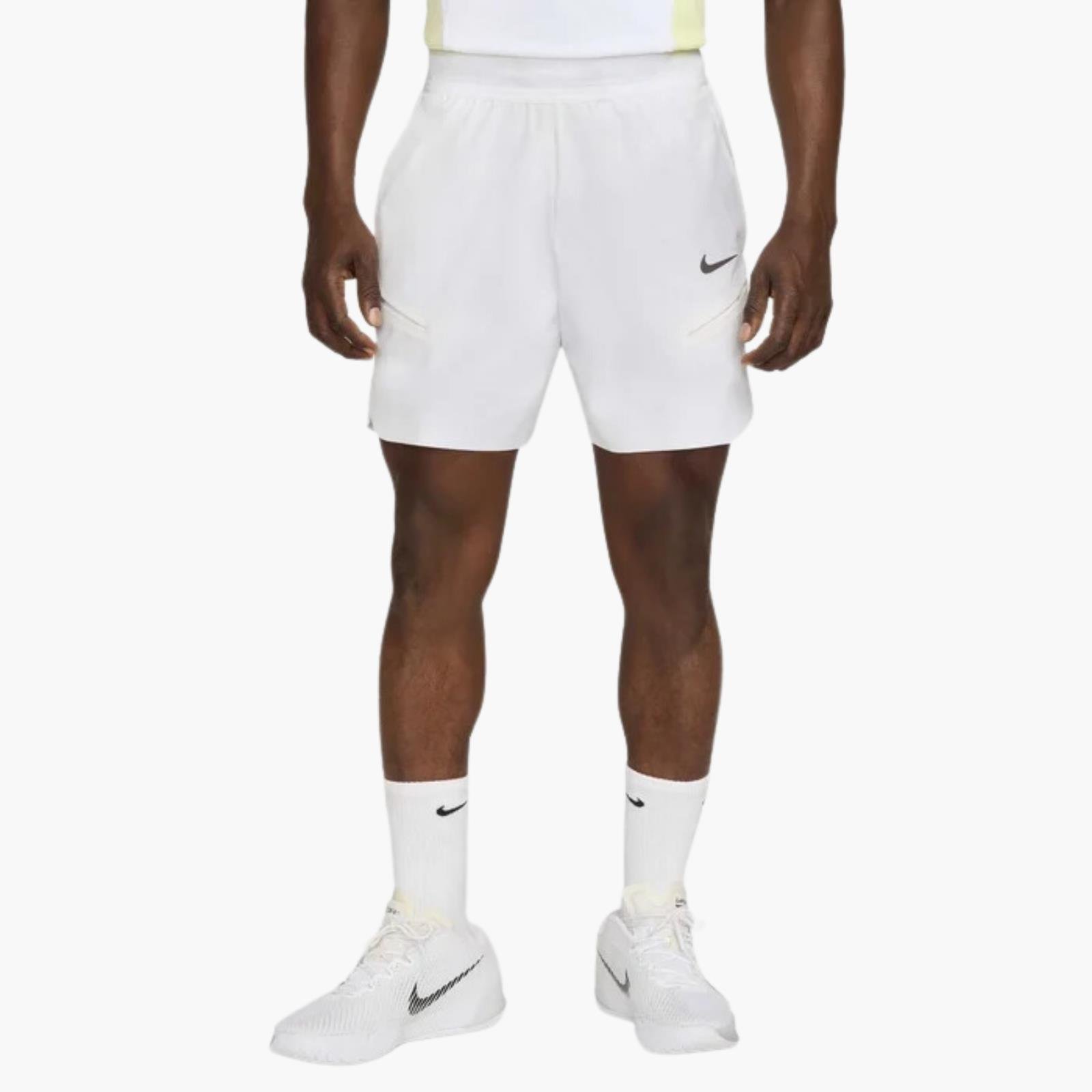 NikeCourt Slam Dri-FIT 15 cm Tenis Şortu