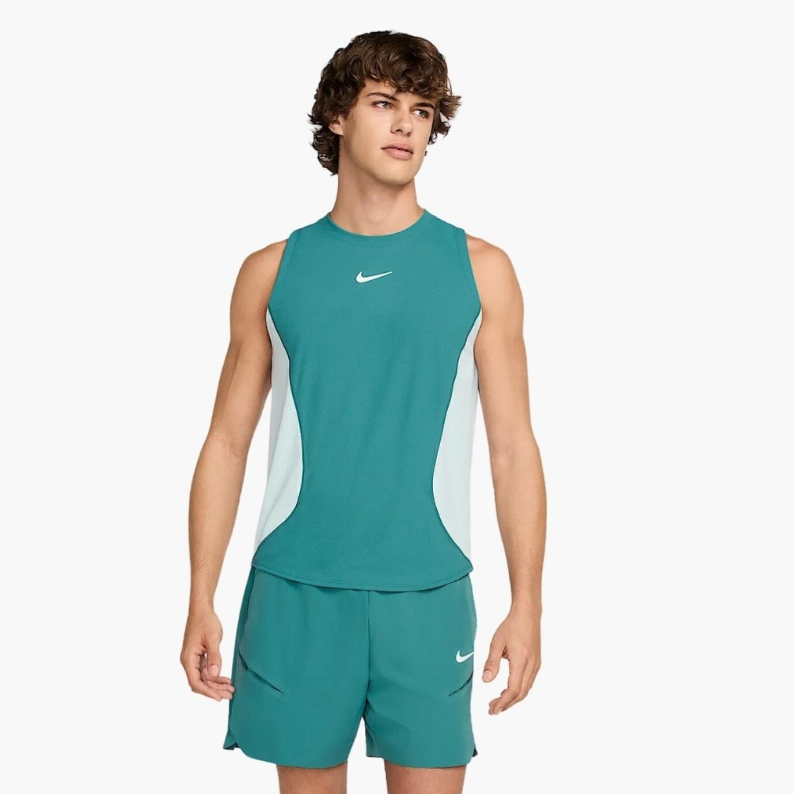 NikeCourt Slam Dri-FIT 15 cm Tenis Şortu