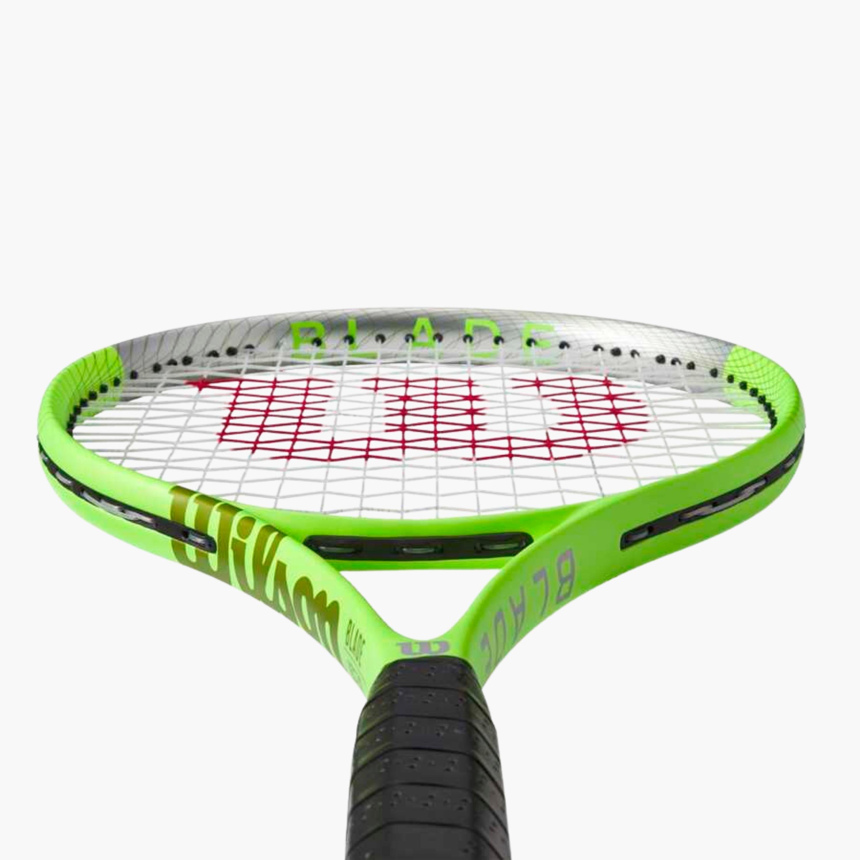 Wilson Blade Feel 105 RXT 105 298 Gr