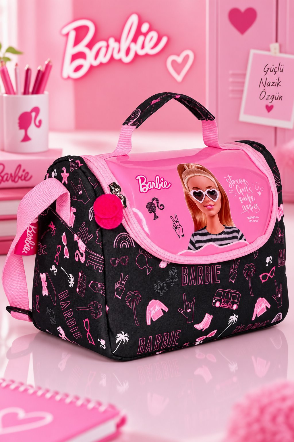 Barbie Kız Çocuk Pembe Termal Beslenme Çantası Okul Yemek Çantası Günlük Kullanım 22x20x12 cm