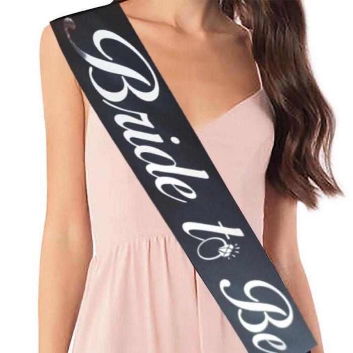 Bride To Be Bekarlığa Veda Kuşak Siyah saten Üstüne Yazı Gümüş 