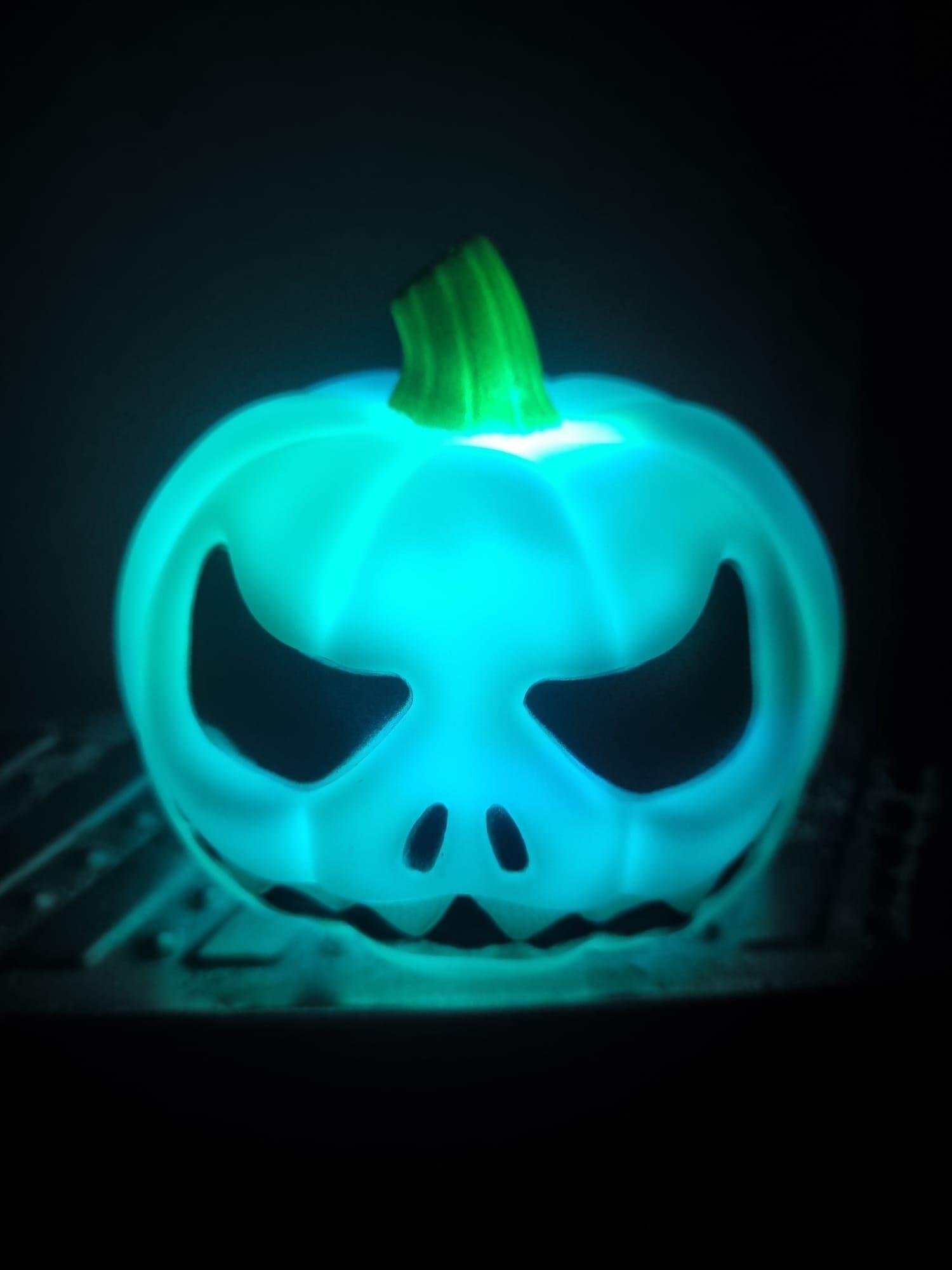 Halloween Cadılar Bayramı Işıklı Balkabağı Beyaz10x8cm Korku Aksesuarı Pilli