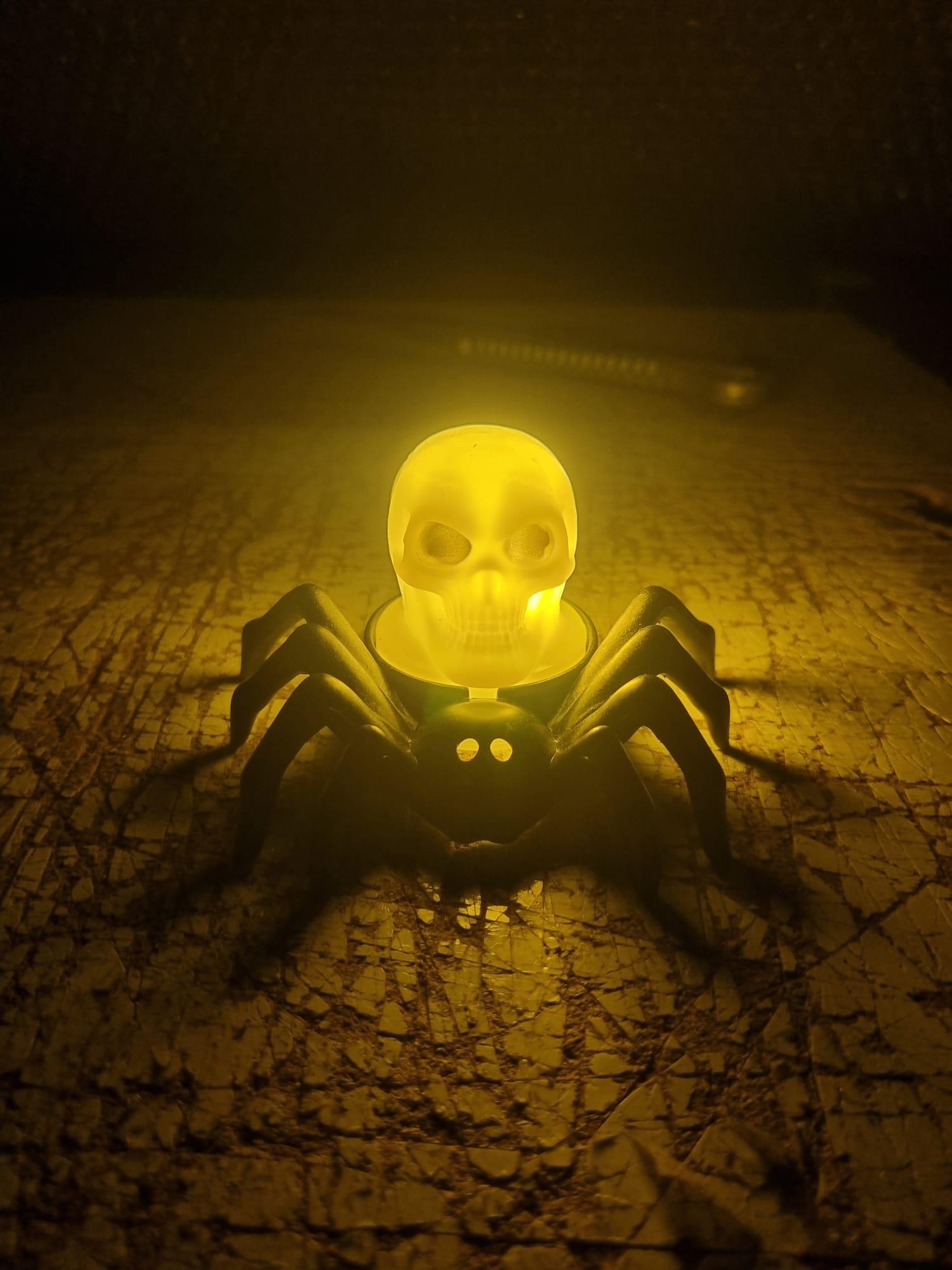 Halloween Cadılar Bayramı Işıklı Örümcek Aksesuar 8,8x7cm Pilli Aksesuar