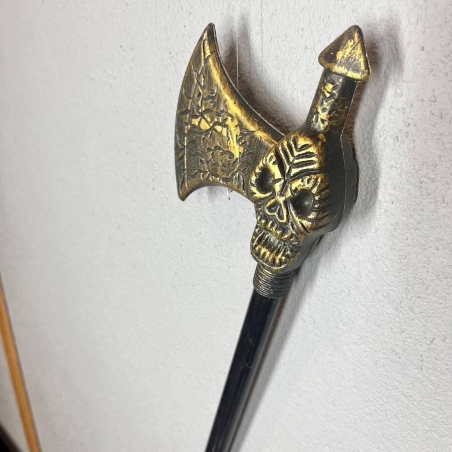 Halloween Çubuklu Eskitme Balta 55 Cm cadılar bayramı parti kostümleri